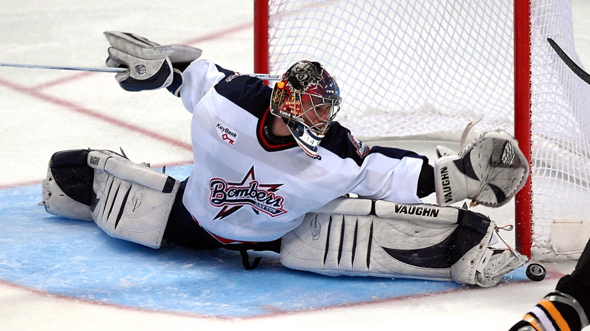 美职联-纳什维尔主场2-1力克迈阿密国际，梅西压哨世界波难救主，纳什维尔阵容